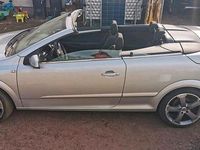 Używany Opel Astra Cabriolet 150 KM (110 kW) 2008 Srebrny Kabriolet