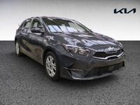 Gebraucht Kia Ceed Vision 140 PS (102 kW) 2025 H8g) pentametal met. (grau Kleinwagen