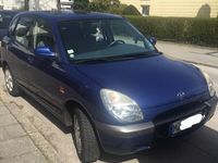 Gebraucht Daihatsu Sirion 79 PS (58 kW) 2000 Blau metallic Kleinwagen