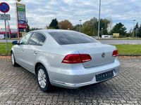 Gebraucht VW Passat Comfortline 122 PS (89 kW) 2011 Silber Limousine