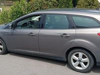 Gebraucht Ford Focus 116 PS (85 kW) 2013 Grau Kombi