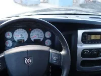 Używany Dodge Ram 517 KM (380 kW) 2005 Czarny Pickup