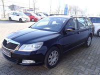 Gebraucht Skoda Octavia Ambition 140 PS (102 kW) 2012 Schwarz Kombi