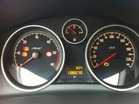 Gebraucht Opel Astra Edition 101 PS (74 kW) 2009 Silber metallic Kombi
