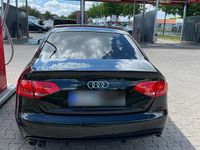 Gebraucht Audi A4 120 PS (88 kW) 2010 Schwarz Limousine