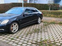 Gebraucht Mercedes E350 234 PS (172 kW) 2009 Schwarz Limousine