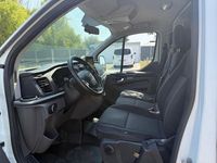Gebraucht Ford Transit Custom 131 PS (96 kW) 2019 Weiß Van / Kleinbus