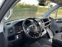 Gebraucht VW Transporter Trendline 150 PS (110 kW) 2017 Silber Van