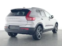 Gebraucht Volvo XC40 Plus 163 PS (119 kW) 2025 Aurora silver / metallic SUV