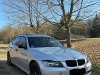 Gebraucht BMW 318 129 PS (94 kW) 2005 Silber Limousine