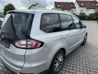 Gebraucht Ford Galaxy Titanium 150 PS (110 kW) 2017 Silber Van / Kleinbus