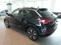 Gebraucht VW T-Roc Move 150 PS (110 kW) 2024 Schwarz SUV