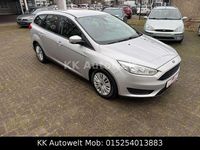 Gebraucht Ford Focus Trend 101 PS (74 kW) 2016 Polarsilber metallic Kombi