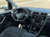 Gebraucht VW Caddy 131 PS (96 kW) 2019 Grau Van / Kleinbus