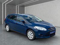 Gebraucht Ford Focus Trend 101 PS (74 kW) 2014 Blau Kombi