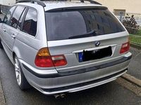 Gebraucht BMW 320 170 PS (125 kW) 2001 Silber Kombi