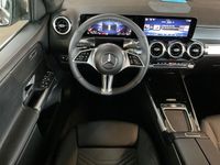 Gebraucht Mercedes GLB220 Progressive 190 PS (139 kW) 2024 Mountaingrau  met. SUV