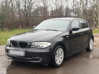 Gebraucht BMW 116 116 PS (85 kW) 2010 Schwarz Kleinwagen