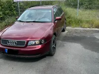 Gebraucht Audi A4 125 PS (91 kW) 1998 Rot Kombi