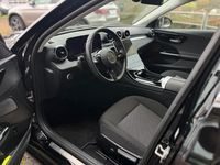 Gebraucht Mercedes C180 170 PS (125 kW) 2023 Schwarz Kombi