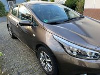 gebraucht Kia Ceed Ceed / cee'd1.4 CVVT Attract