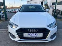 Gebraucht Audi A4 Sport 163 PS (119 kW) 2022 Weiß Kombi
