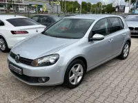 Gebraucht VW Golf VI Team 86 PS (63 kW) 2011 Silber Kleinwagen