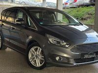 Gebraucht Ford S-MAX Titanium 209 PS (153 kW) 2015 Grau Van / Kleinbus