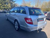 Gebraucht Mercedes C250 204 PS (150 kW) 2014 Silber Kombi