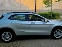 Gebraucht Mercedes GLA200 156 PS (114 kW) 2015 Silber SUV