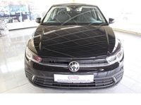 Gebraucht VW Polo Life 95 PS (69 kW) 2023 Schwarz Kleinwagen