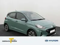 Gebraucht Hyundai i10 Trend 79 PS (58 kW) 2025 Grün Kleinwagen