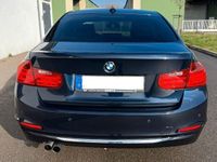 gebraucht BMW 328 i Luxury Automatik