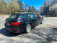 Second-hand BMW 525 204 CP (150 kW) 2012 Albastru Break