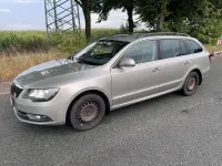 Gebraucht Skoda Superb Exclusive 140 PS (102 kW) 2014 Kombi