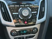 Gebraucht Ford Focus 125 PS (91 kW) 2014 Schwarz Coupé