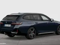 Gebraucht BMW 550e M Sport 313 PS (230 kW) 2025 Carbonschwarz Kombi