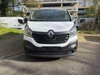 Gebraucht Renault Trafic Komfort 116 PS (85 kW) 2016 Weiß Van / Kleinbus