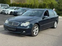 Gebraucht Mercedes C220 Elegance 150 PS (110 kW) 2004 Schwarz Kombi