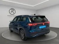 Gebraucht VW Tayron Life 150 PS (110 kW) 2025 Nightshade blue metallic SUV