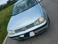 Gebraucht VW Golf 150 PS (110 kW) 2000 Silber Coupé