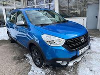 Gebraucht Dacia Lodgy Celebration 116 PS (85 kW) 2017 Blau Van / Kleinbus