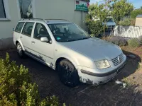Gebraucht VW Bora 131 PS (96 kW) 2001 Grau Kombi
