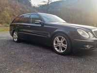 Gebraucht Mercedes E320 224 PS (164 kW) 2006 Schwarz Kombi