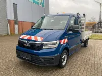 Używany MAN TGE 177 KM (130 kW) 2020 Niebieski Van