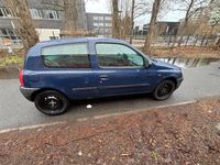 Gebraucht Renault Clio II 60 PS (44 kW) 1999 Blau Kleinwagen