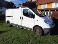 Używany Opel Vivaro 116 KM (85 kW) 2014 Biały Minivan