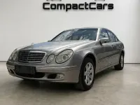 Gebraucht Mercedes E220 150 PS (110 kW) 2004 Silber Limousine