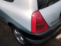 gebraucht Renault Clio II 1,4 L 75 PS