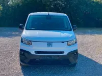 Gebraucht Fiat Doblò 131 PS (96 kW) 2025 Weiß Van / Kleinbus